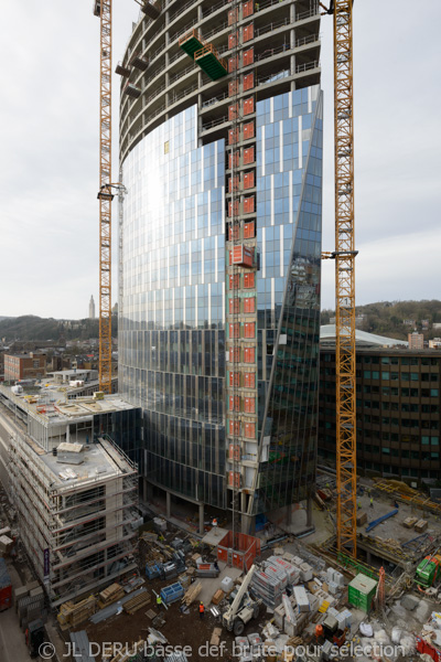 tour des finances à Liège